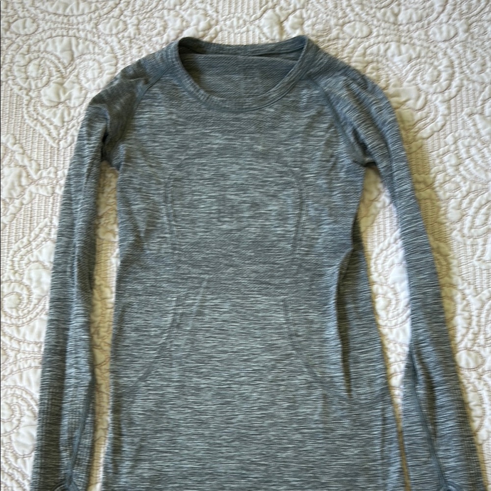 Gray Women's Long Sleeve Top